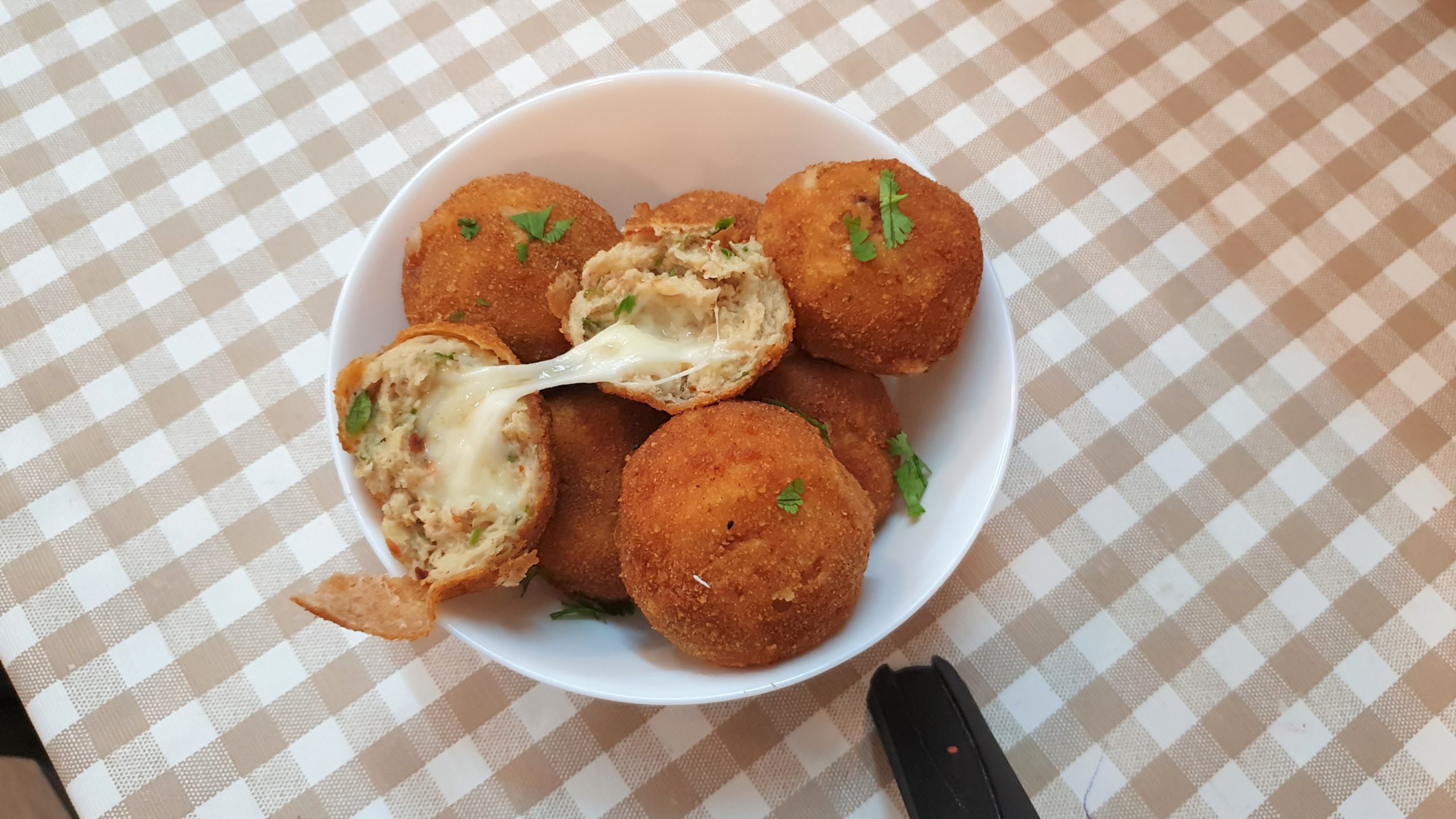 Garlic Chicken Cheese Balls - Naush Kitchen Routine